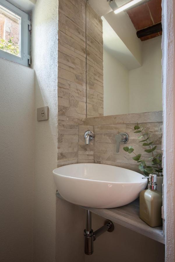 La Casetta Di Nise, Charming Private Spa Castelnuovo dell'Abate Exterior photo